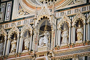 Statues and details on the facade of the Cathedral Santa Maria del Fiore, The Dome in Florence