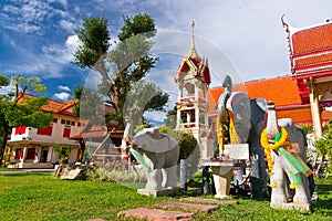 Statues of elephants