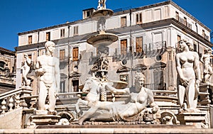 Statues of Fontana Pretoria in Palermo city