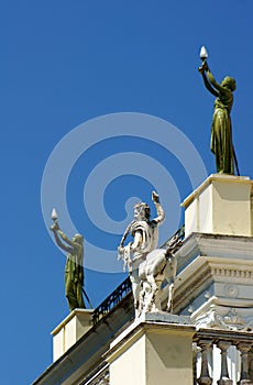 Statues on the front of the palace Achilleon photo