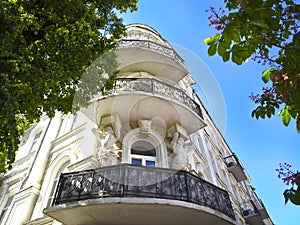 Statua possesso balcone 