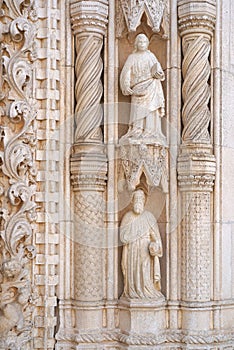 Statues and ornaments of Sibenik Cathedral photo