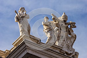 Statues on the roof of the Cathedral of St. Paul