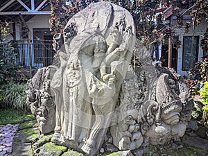Statute dewa dewi jago temple