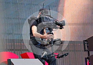 Steadicam camera man online broadcasting