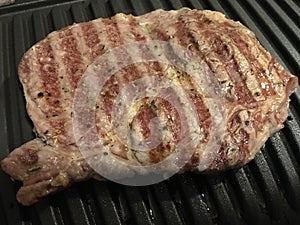 Steak grill