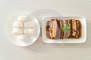 Steam Belly Pork With Swatow Mustard Cubbage Recipes or Mei Cai Kou Rou