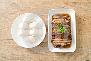 Steam Belly Pork With Swatow Mustard Cubbage Recipes or Mei Cai Kou Rou