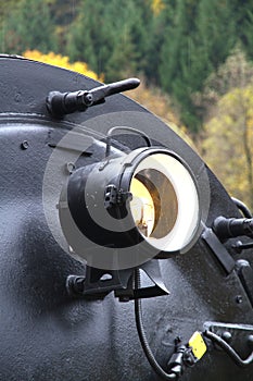 Steam locomotive headlight