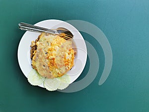 steam rice with Thai omelete dish