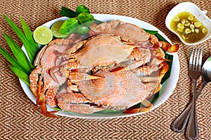 Steamed Blue swimming crabs or flower crabs.