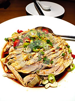 Steamed Chicken with Chili Sauce