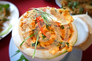 Steamed curry fish, shrimps