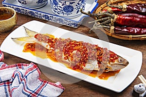 Chop bell pepper fish