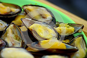 Steamed mussels on the plate