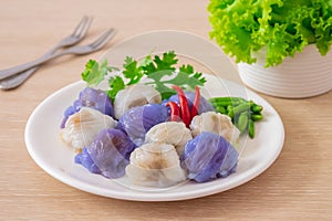 Steamed rice skin dumplings with vegetable, Thai dessert style