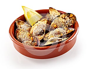 Steamed savory breaded mussels