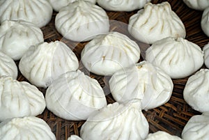 Steamed stuffed bun