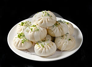 Steamed stuffed bun