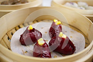 A steamer basket of dim sums