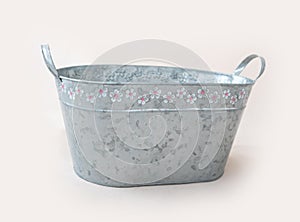 Steel bath tub for newborn