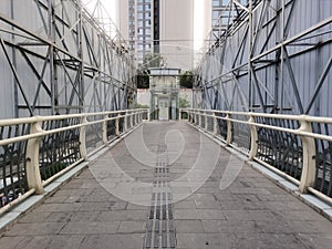 steel construct Pedestrian overpass photo