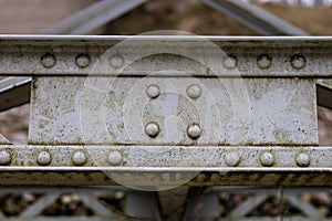 Steel construction, lattice connected by an old method for rivet