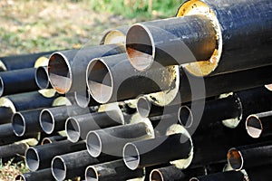 Steel pipe with heat insulation