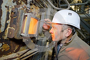 Steel production in electric furnace