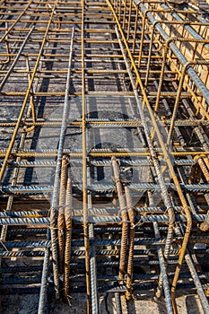 steel reinforcing bars for strengthening concrete structures