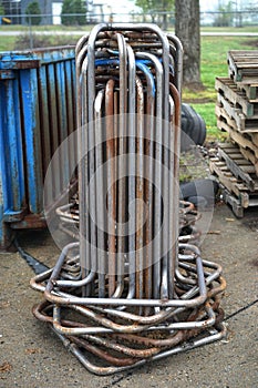 Steel stands for galvanized recycling wire