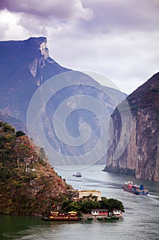 The steep Qutang Gorge