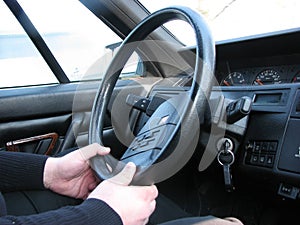 Steering-wheel 3