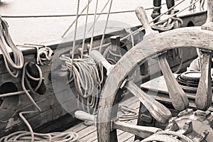 Steering wheel of a sailing vessel