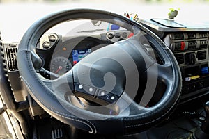 Steering wheel in a truck