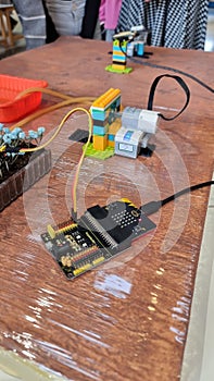 stem ducation constructions parts vehicles