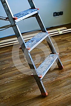 Step ladder detail