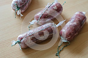 Fare un passo secondo fare un passo preparazione da domestico carne macinata prosciutto. fare un passo 13 quattro 