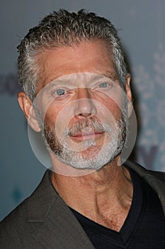 Stephen Lang