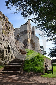 Steps to Dirleton Castle