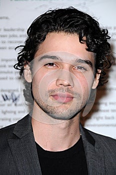 Steven Strait