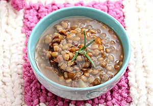 Stew of brown lentils