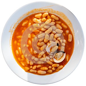 Stewed white beans with clams - traditional dish of spanish cuisine