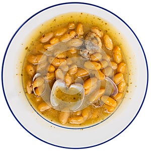 Stewed white beans with clams, spanish cuisine
