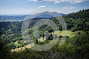 Štiavnické vrchy, Slovensko, sezónna prírodná scenéria