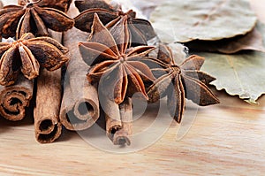 Sticks cinnamon and badian close up