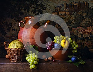 Still life with pears and grapes