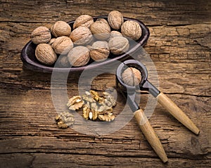 Still life with walnuts