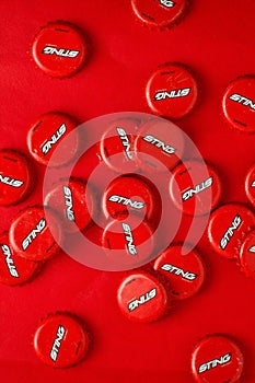 Sting coldrink botel caps