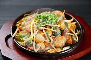 Stir-fried Beef Entrails And Vegetables photo